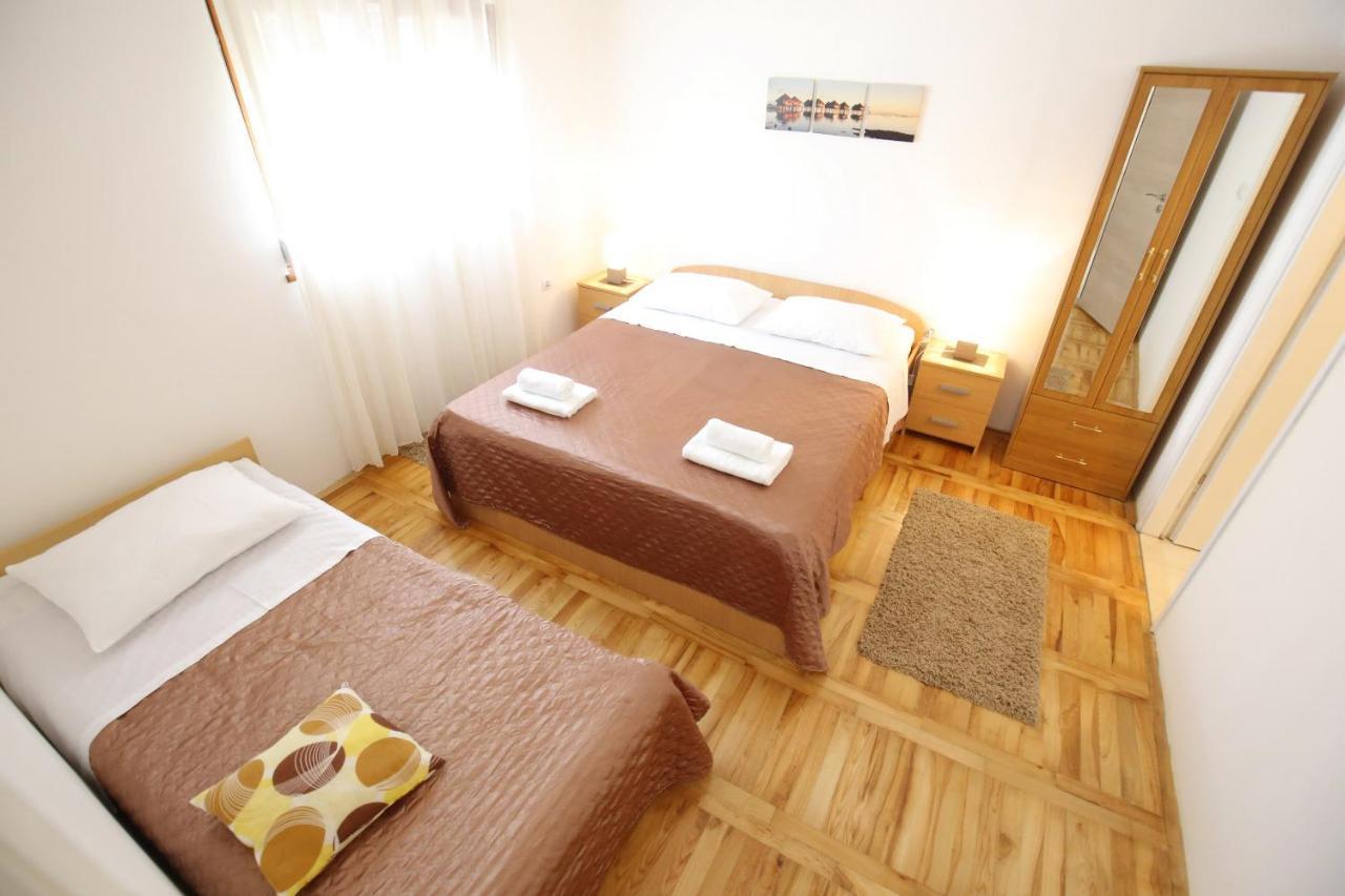 Apartmani Dane Sukošan Exterior foto